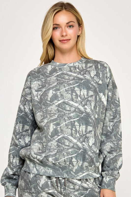 Avery - Camo Crew Neck
