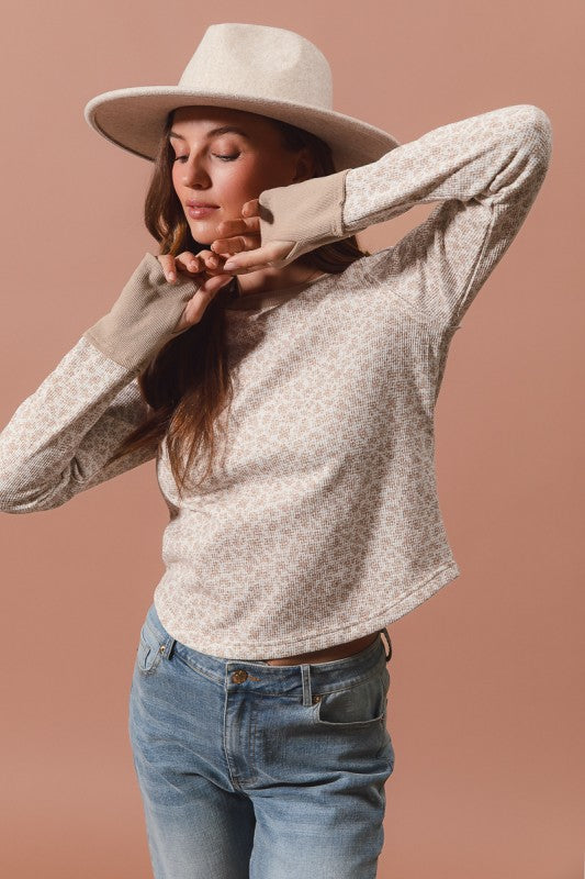 Josie - Neutral Floral Top